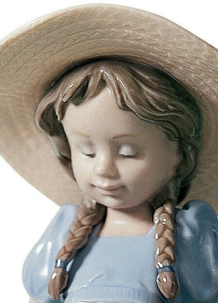 【2/1より値上げ】たくさん摘めたよ! LLADRO リヤドロ 少女 置物 オブジェ インテリア 人形 磁器 おしゃれ プレゼント 玄関 お祝い 新築 開業 癒し リビング 寝室 事務所 オフィス 【正規品】01006756 [3]