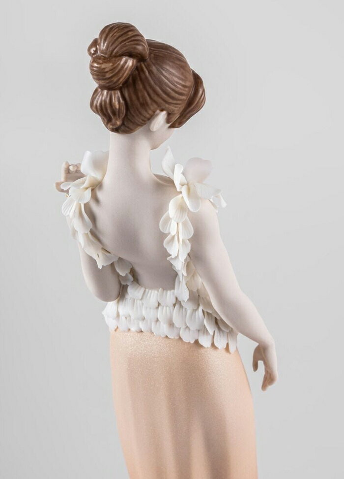 �ڸ����ʡۥ����ȡ�����塼��(����) 01009745 LLADRO ���ɥ� �ꥢ�� ��ʪ ���� ���֥��� ����ƥꥢ �ͷ� ���� ���襤�� ���ڥ��� �ץ쥼��� ���� ���ˤ� ���� ���� ���� ��ӥ� ���� ��̳�� ���ե��� �������ʡ�
