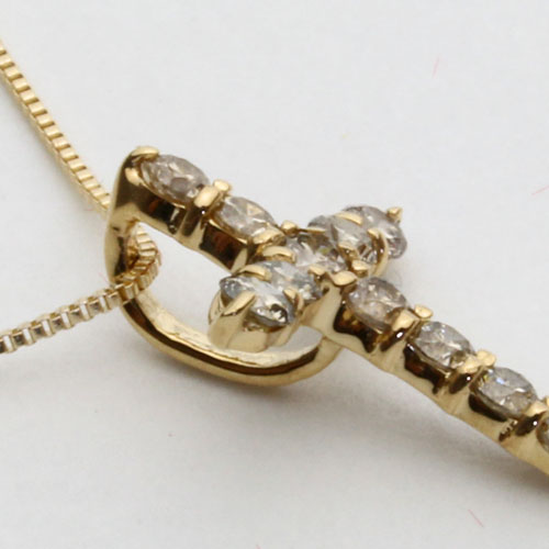 18金 ダイヤモンドクロス ペンダント (ダイヤ0.2ct・シャンパンカラー)