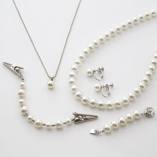 シェルパール アクセサリー5点セット(8mmホワイト)セレモニーフォーマル 結婚式 披露宴 卒業式 入学式 卒園式 冠婚葬祭 葬式 成人祝い 誕生石 就職祝い ...