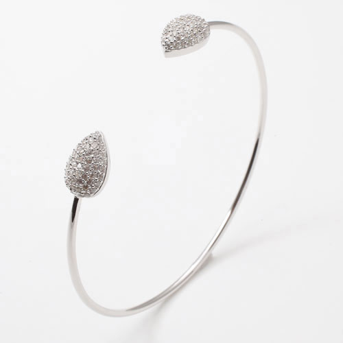 タイ製/バンコクシルバー925(SV925)C型バングル/ブレスレット レディース 人気 流行 キュービックジルコニア しずく/涙型ティアドロップ 雫 クリック...