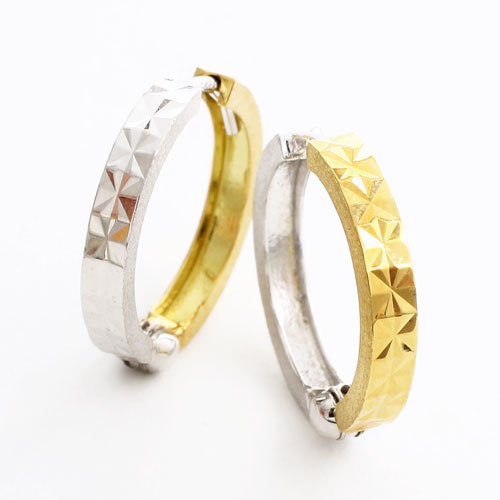 18金 ピアス フープピアス K18 リバーシブル ダイヤモンドカット イエローカラー ホワイトカラ