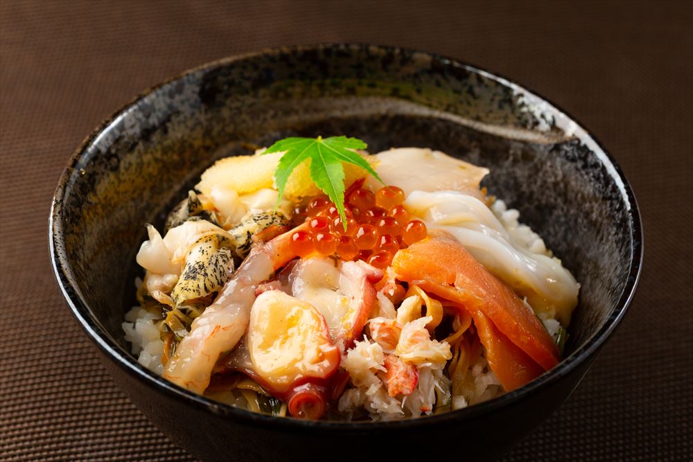 【十種の海の幸使用 海鮮松前漬 十宝】 海鮮松前漬400g(ほたて ヒラメ するめいか 本ズワイガニほぐし身 タコ 味付数の子 いくら醤油漬け 甘えび スモーク...