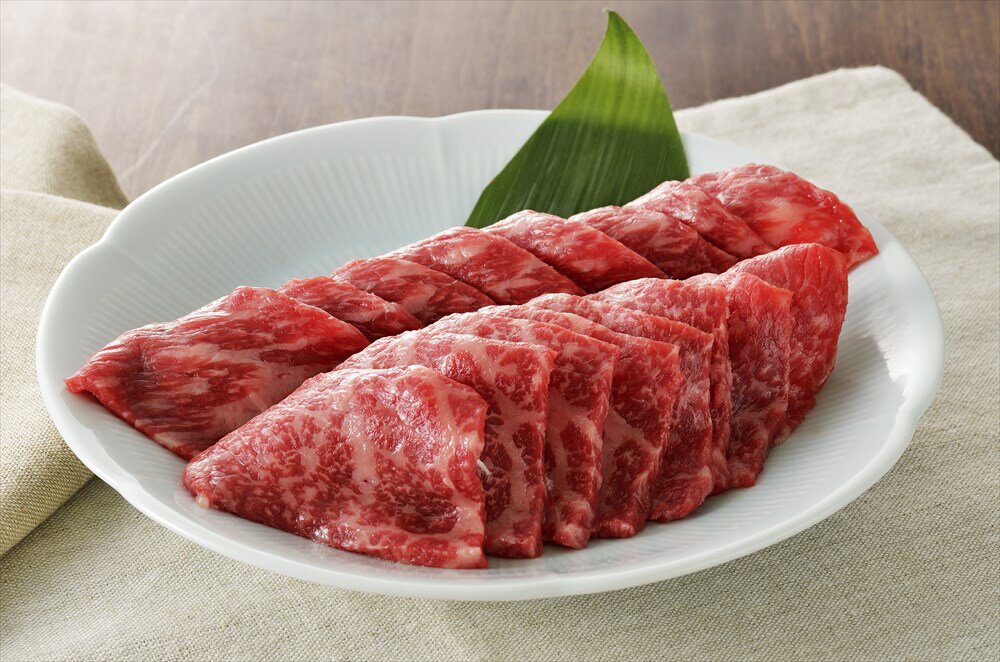 【神奈川 やまゆり牛 焼肉】 モモ300g 精肉 神奈川県 プレゼント ギフト 贈り物 贈答 記念日 人気 熨斗対応 名入れ 送料無料 産地直送 内祝いのサムネイル