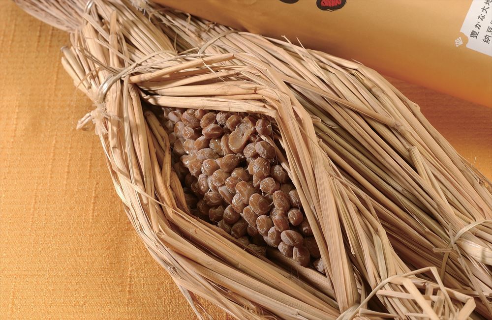 ＼お中元／茨城 「元祖天狗納豆」 水戸納豆 すずまるわら納豆70g×2×5、そぼろ納豆300g×2 惣菜 茨城県 プレゼント ギフト 贈り物 贈答 記念日 人気 熨斗対応 名入れ 送料無料 産地直送 内祝いのサムネイル