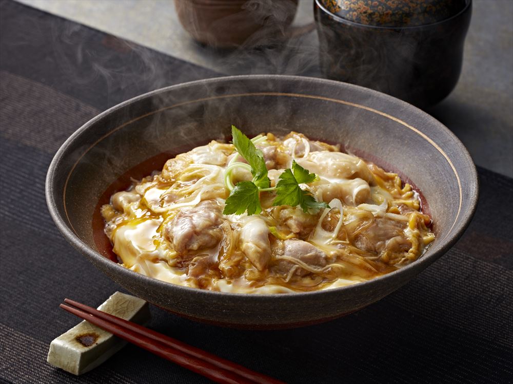 ＼父の日／東京 新宿割烹 中嶋監修 名古屋コーチン 親子丼 セット 名古屋コーチン もも肉 むね肉 100g 5袋 たれ50ml 5袋 惣菜 東京都 プレゼント ギフト 贈り物 贈答 記念日 人気 熨斗対応 名…