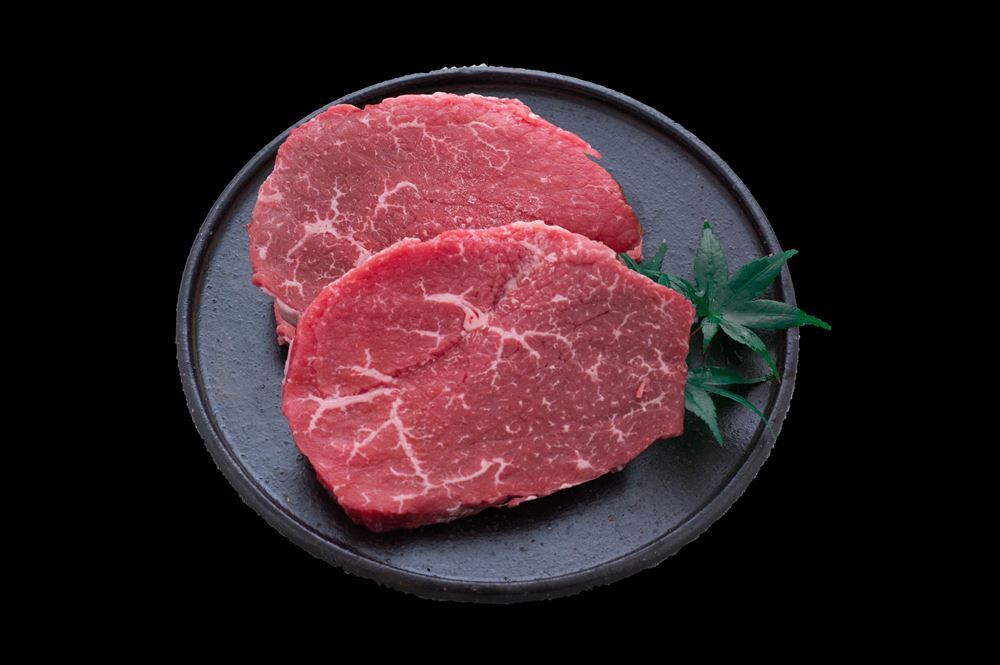 熊本 くまもとの味彩牛 モモステーキ 150g×2 精肉 熊本県 プレゼント ギフト 贈り物 贈答 記念日 人気 熨斗対応 名入れ 送料無料 産地直送