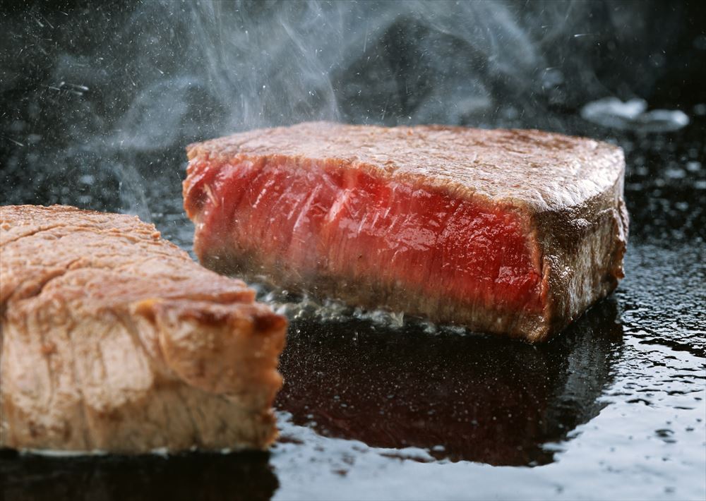 「山晃食品」6大ブランド 和牛 食べ比べ ミニステーキ 360g 神戸牛、松阪牛、近江牛、米沢牛、宮崎牛、仙台牛 各モモ60g×各1 精肉 プレゼント ギフト 贈り物 贈答 記念日 人気 熨斗対応 名入れ 送料無料 産地直送