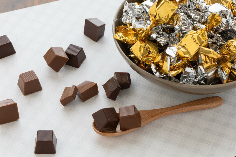 ベルギー ダーク&ミルクチョコレート プレゼント ギフト 贈り物 贈答 記念日 人気 内祝 熨斗対応 名入れ 送料無料 産地直送