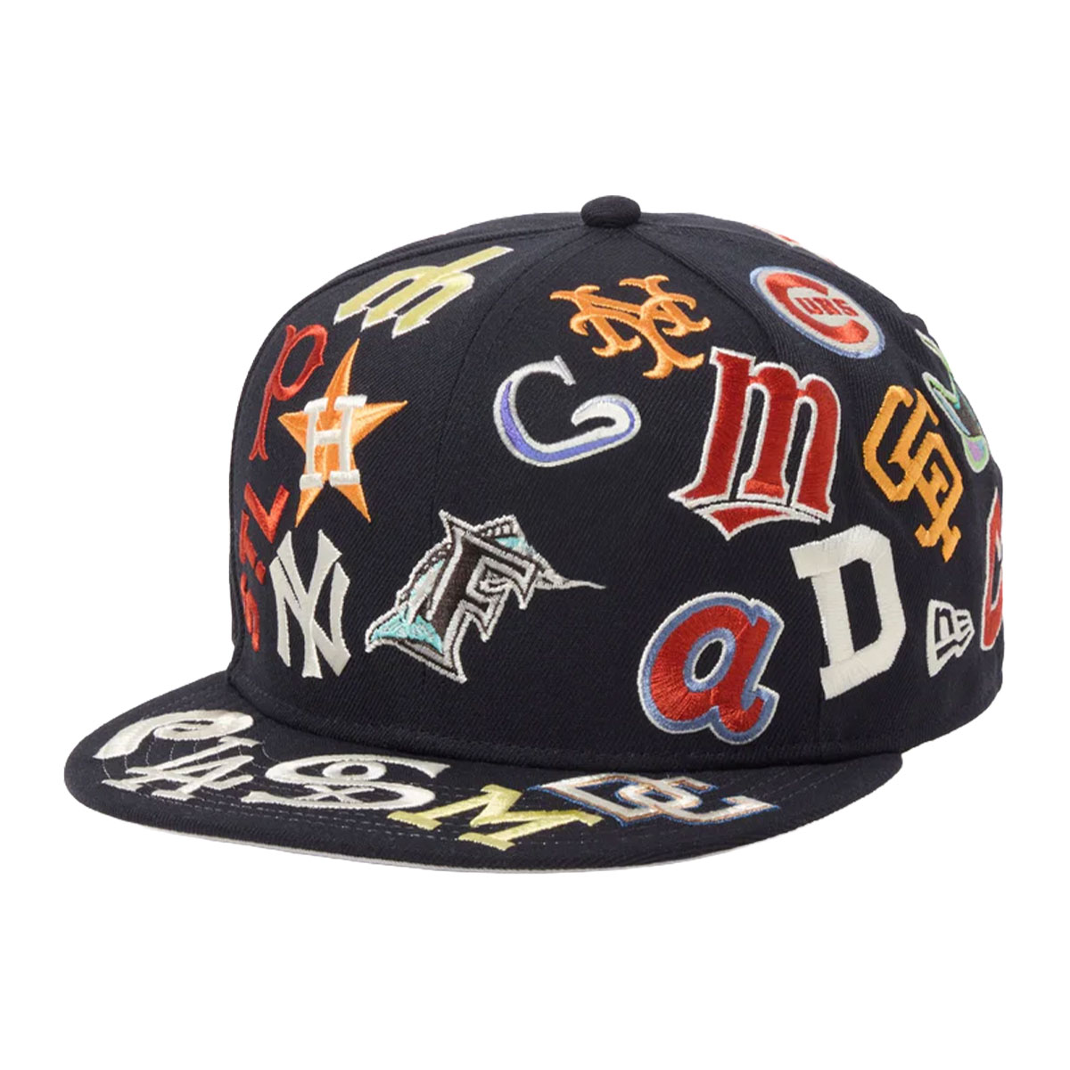 【ご注意】 お客様都合（サイズが合わない、イメージと違う等）での返品及び交換はお受け出来ません。 予めご了承ください。商品説明 球団ロゴをキャップ全面に刺繍でデザインしたコレクション。 MLB、Cooperstown、NBA、NFLの4 モ...