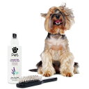 :: ABOUT ::　【Detangling Spray w/ Brush Set】 ■ブランド 世界が認めた仕上がりと品質JohnPaulPetの製品は2010年FIDOFRIENDLY誌ベストペット商品賞受賞、 2013年Eco-ExcellenceAwards全米No.1ペットシャンプーとして優勝しました。 JohnPaulPetでは自社農場で栽培された天然オーガニックの原料を自社工場で加工し、製造しています。 また、全ての製品は人がテストをして安全性を確認しています。 ■商品説明 ●ラベンダー、スペアミントエキスや、アロエエキスなどの天然オーガニック保湿成分が被毛に潤いを与えて落ち着かせ、クシ通りをよくします。 ■使用方法 使用する前によく振ってからご使用ください。 適量を体にスプレーして、ブラッシングしてあげます。 ■容量 236.6ml (8oz) ■原産国 アメリカ ■成分 水、ラベンダーエキス、スペアミントエキス、アロエベラエキス、カモミールエキス、スイートアーモンドオイル、 ティートリーオイル、加水分解カラス麦、パンテノール、リモネン、リナロール、ブチレングリコール、ポリクオタニウム-37、ジ（カプリル酸／カプリン酸）PG、PPG-1トリデセス-6、 シクロペンタシロキサン、シクロヘキサシロキサン、グアーヒドロキシプロピルトリモニウムクロリド、ジセチルジモニウムクロリド、カプリルヒドロキサム酸、 2-フェノキシエタノール、メチルプロパンジオール、ポリソルベート　20、フェニルトリメチコン、ベンジルアルコール、フレグランス ■備考 商品の性質上、開封・ご使用後の返品・交換はいかなる理由であれ承りかねますのでご注意ください。