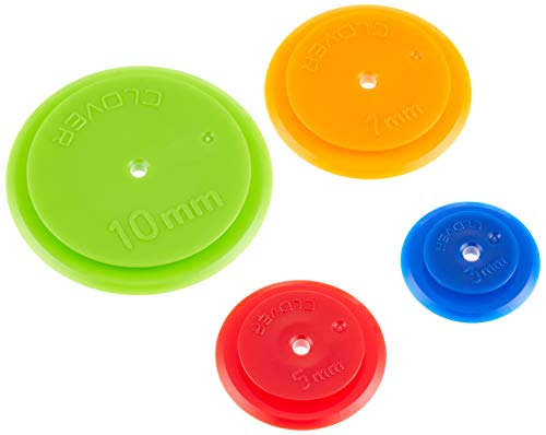 Modern-/3mm・5mm・7mm・10mm幅/57-489・パッケージ個数:1・【素材】ABS樹脂・パッケージ内に含まれる商品の数: 1・生産国:日本型紙、テンプレートの外周に沿って、ぬいしろのラインがきれいに引けます。 曲線の型紙やテンプレートでも、ぬいしろが平行に引けます。 アップリケ、ハワイアンキルトなど、型紙やテンプレートなどを写す技法に便利です。 厚さ0.6mmまでの型紙、テンプレートに使用できます。 (セット内容)4種(3mm・5mm・7mm・10mm幅)各1個