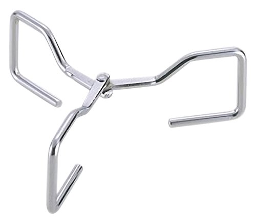 モダンマルチ/-/M-5705・パッケージ個数:1・使用サイズ : (約)200×180×70mm・収納サイズ : (約)40×130×75mm・重量 : (約)280g・耐荷重 : 20kg・材質 : 鉄(クロムめっき)商品の説明 ■サイズ：幅200x奥行180x高さ70mm■重量：約280g■材質：鉄（クロームめっき）■原産国：中国【カラー】ダッチオーブン用フォールディングスタンド　【M−5705】' より アウトドア総合ブランド『CAPTAIN STAG』。「頂点を目指そうとするあまり、保守的な発想へ傾きかけたり、造作にこだわりすぎて価格的に手が届かなくなってしまっては、存在する意味がない」という考えのもと、使いやすさ、購入しやすさを第一に考え、より快適で、より楽しいアウトドアライフをサポートすべく、総合的な商品展開を目指している。ダッチオーブン用フォールディングスタンド。折りたたみ式なので、コンパクト。