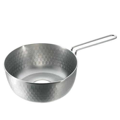 本体(18cm)シルバー/1.8 L/UH-4210・Style:本体(18cm)・組立サイズ:(約)幅195×全長335×高さ80mm、収納サイズ:(約)幅195×奥行198×高さ85mm・製品重量:(約)400g・満水容量:1.8L・材質:本体/ステンレス鋼(クロム21%)(底の厚さ0.7mm)、ハンドル/ステンレス鋼(クロム18%)、原産国:日本(燕三条)・特徴:オール熱源対応「ガスコンロ」「IH」「シーズヒータ」「ハロゲンヒータ」「エンクロヒータ」「ラジエントヒータ」GAS・100V・200Vの加熱器具に使用できます。注意:使用する度に、ハンドルの固定を必ず確認してください。ハンドルが取り外し式で収納に便利なキャンプ用雪平鍋18cm。 両口設計で注ぎやすい。 丈夫で錆びにくいステンレス製。 コンパクト収納。 No.UH-4209 キャンピング雪平鍋15cm(別売)を、キャンピング雪平鍋18cmの中に入れて収納できます。 No.UH-4211 キャンピング雪平鍋15・18cm用蓋(別売)が使えます。 組立サイズ:(約)幅195×全長335×高さ80mm 収納サイズ:(約)幅195×奥行198×高さ85mm 製品重量:(約)400g 満水容量:1.8L 材質:本体/ステンレス鋼(クロム21%)(底の厚さ0.7mm)、ハンドル/ステンレス鋼(クロム18%) 原産国:日本(燕三条) 特徴:オール熱源対応「ガスコンロ」「IH」「シーズヒータ」「ハロゲンヒータ」「エンクロヒータ」「ラジエントヒータ」GAS・100V・200Vの加熱器具に使用できます。 注意:使用する度に、ハンドルの固定を必ず確認してください。 レンタル等による貸出、オークション等による販売や中古販売、及び譲渡によって発生した故障・破損・損害・事故などにつきましては一切責任を負いかねますので予めご了承ください。