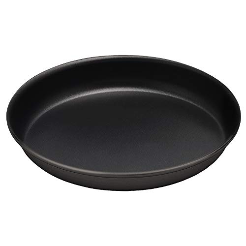 実用的なデザインブラック/FF/TR540020・パッケージ個数:1・重量:99g・サイズ:径20×H2.4cm・素材:アルミ製(ノンスティック加工済)お皿としてもアルコールバーナーの雪上の土台としても使用できるプレートです。ストームクッカーLまたは2.5Lビリーコッヘルの底に重ねて運搬できます。