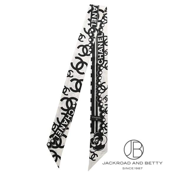 ����ͥ� CHANEL ���륯 �ĥ��� �إ��Х�� �������� �ۥ磻�� �֥�å� AAB703 B23052 U6297 ���� �Хå�/����/��ʪ