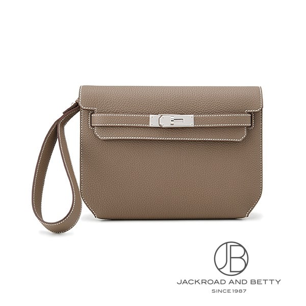 [商品ID：em3684] &nbsp;PRODUCT&nbsp;&nbsp;-&nbsp;商品名&nbsp;- BRANDブランド エルメスHERMES MODELモデル ケリーデペッシュ 25 エトゥープ ベージュKelly Depeches 25 Etoupe REFERENCE型番 H078401CK18 &nbsp;DETAILS&nbsp;&nbsp;-&nbsp;商品詳細&nbsp;- グランドメゾン・エルメスを象徴する人気のバッグ「ケリー」 バーキン同様、海外セレブをはじめ国内の女性からも圧倒的人気を誇るプレミアム商品です。 ケリーデペッシュはエルメスのビジネスバッグとして作成され、 そのスマートな面持ちは持つ人のビジネスシーンを格上げする逸品です。革・トゴ 　カラー・エトゥープ　金具・シルバー 付属品・内袋 &nbsp;SPEC&nbsp;&nbsp;-&nbsp;商品スペック&nbsp;- 付属品 ： メーカー純正BOXあり サイズ ： W25cm×H19cm×D4cm 種類 ： クラッチバッグ
