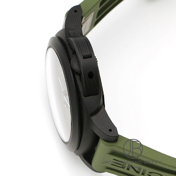 パネライ PANERAI ルミノール クアランタ カーボテック PAM01526 中古 時計 メンズ