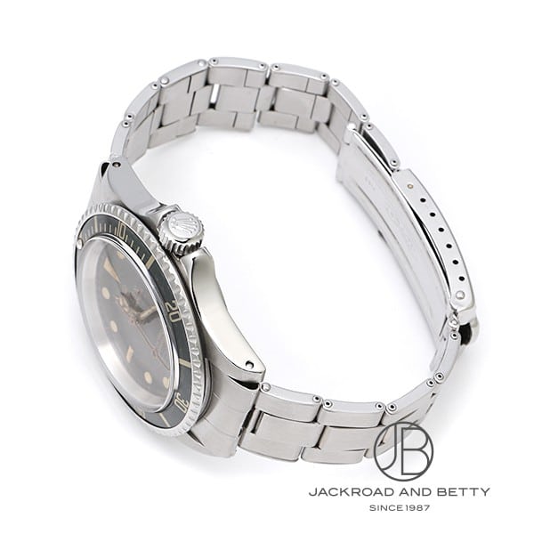 【G-SHOCK】G-SQUAD DW-H5600-2JR スマートフォンリンク ソーラー USB充電