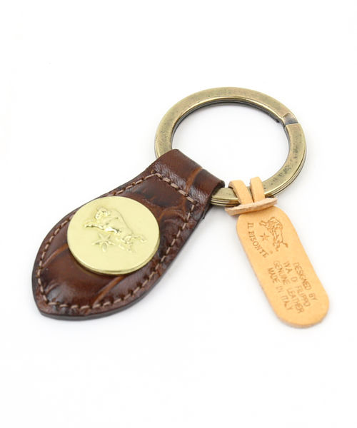 【クーポン対象外】イルビゾンテ キーホルダー 正規品 IL BISONTE クロコ 型押し レザー メダル付き 売れ筋アイテム 定番 人気 ゴールド ユニセックス ギフト ・5432409250-0062501(メール便可能商品)[M便 1/5](メンズ)(レディース)