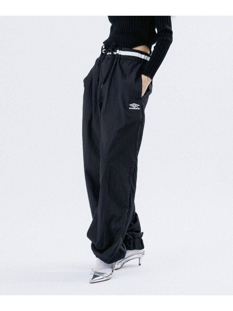 再販!【24SS新作】【UMBRO*BELPER*M TO R】NYLON TRACK PANTS M TO R アダムエロペ パンツ その他のパンツ ブラック【送料無料】[Rakuten Fashion]