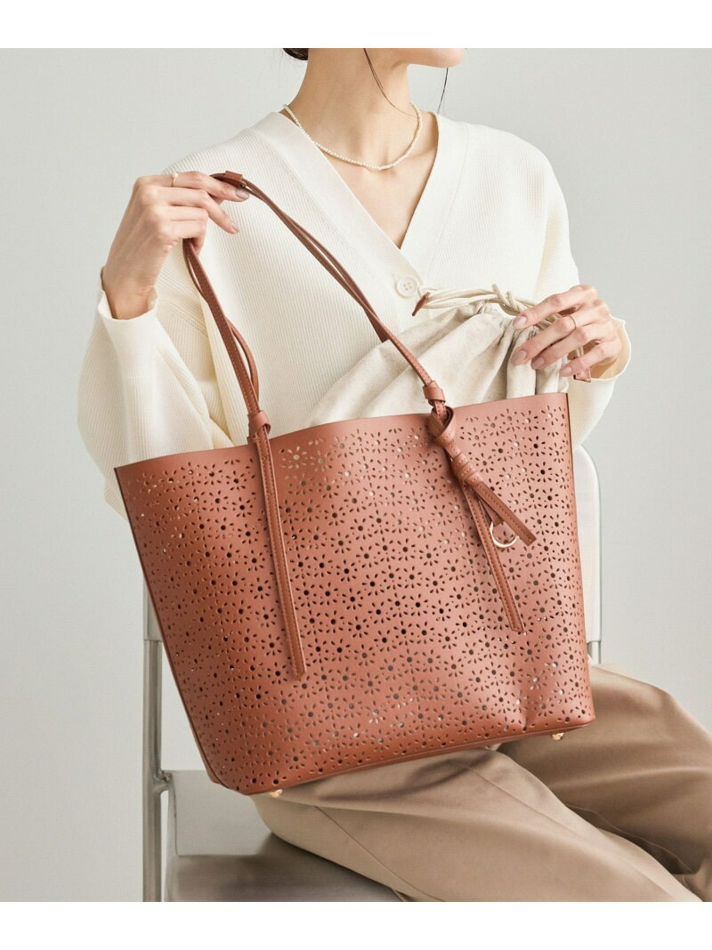 【SALE／50%OFF】フルーレットパンチングレーストートバッグ/A4対応 ROPE' PICNIC PASSAGE ロペピクニック バッグ トートバッグ ホワイト ブラウン【RBA_E】[Rakuten Fashion] jadorejunonline-10074432 J’aDoRe JUN ONLINE パッケージ画像