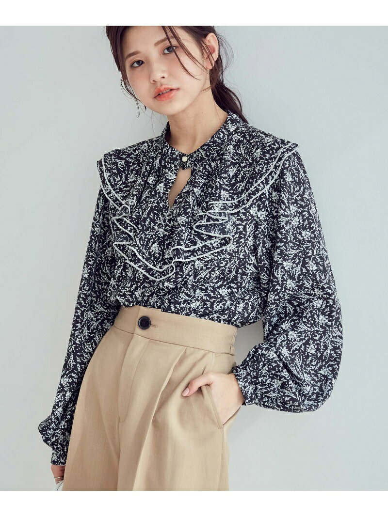 【WEB限定】リーフ柄ラッフルフリルブラウス vis-a-vis ビス トップス シャツ・ブラウス ホワイト ブラック グリーン[Rakuten Fashion]