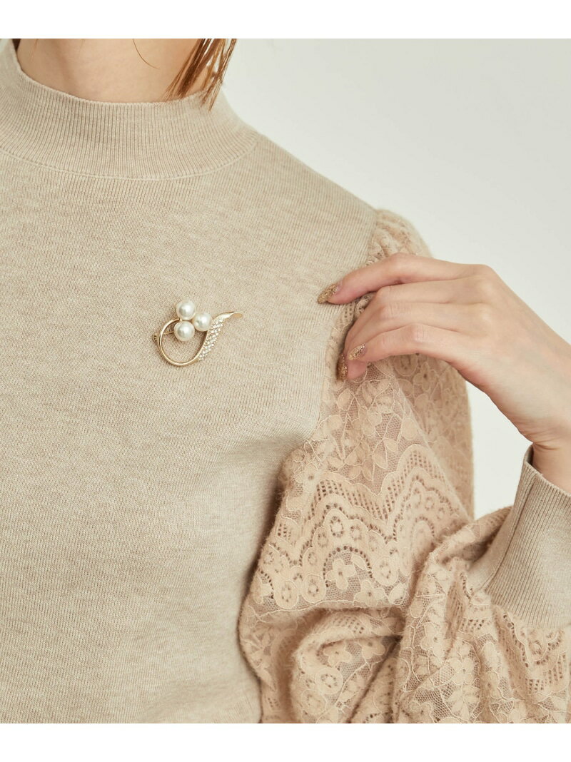 【SALE／50%OFF】パールビジューブローチ ROPE' PICNIC PASSAGE ロペピクニック アクセサリー・腕時計 ブローチ・コサージュ・バッジ ゴールド【RBA_E】[Rakuten Fashion]