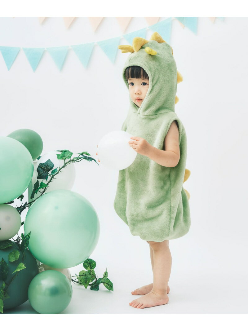 ROPE' PICNIC（ロペピクニック）【BABY】辰ロンパース年賀状撮影用にチェック！キュートなBABYコスプレウェア。【デザイン・シルエット】・来年の辰年を迎えるにあたって用意された、辰がモチーフの愛らしいロンパースです。・ノースリーブのショートパンツ型で、フード付き。【カラー】・ライトグリーンのみの展開。＜目安サイズ＞80cmー90cm※撮影時の光、お使いのモニター環境によって色の見え方が違う場合がございます。※モデル身長:82cm(2歳)/体重10.8Kg型番：GII63210-33-099 JX7669【採寸】F／総丈51 ｜ 肩幅26 ｜ バスト80 ｜ その他（裾幅）7ー15商品のサイズについて【商品詳細】ライトグリーン（33）：中国製素材：ライトグリーン（33）：ポリエステル 100%サイズ：Fライトグリーン（33）：洗濯機（極弱）・漂白、タンブル乾燥、アイロン禁止※画面上と実物では多少色具合が異なって見える場合もございます。ご了承ください。商品のカラーについて 【予約商品について】 ※「先行予約販売中」「予約販売中」をご注文の際は予約商品についてをご確認ください。■重要なお知らせ※ 当店では、ギフト配送サービス及びラッピングサービスを行っておりません。ご注文者様とお届け先が違う場合でも、タグ（値札）付「納品書 兼 返品連絡票」同梱の状態でお送り致しますのでご了承ください。 ラッピング・ギフト配送について※ 2点以上ご購入の場合、全ての商品が揃い次第一括でのお届けとなります。お届け予定日の異なる商品をお買い上げの場合はご注意下さい。お急ぎの商品がございましたら分けてご購入いただきますようお願い致します。発送について ※ 買い物カートに入れるだけでは在庫確保されませんのでお早めに購入手続きをしてください。当店では在庫を複数サイトで共有しているため、同時にご注文があった場合、売切れとなってしまう事がございます。お手数ですが、ご注文後に当店からお送りする「ご注文内容の確認メール」をご確認ください。ご注文の確定について ※ Rakuten Fashionの商品ページに記載しているメーカー希望小売価格は、楽天市場「商品価格ナビ」に登録されている価格に準じています。 商品の価格についてROPE' PICNICROPE' PICNICのロンパース・カバーオールマタニティウェア・ベビー用品ご注文・お届けについて発送ガイドラッピンググッズ3,980円以上送料無料ご利用ガイド