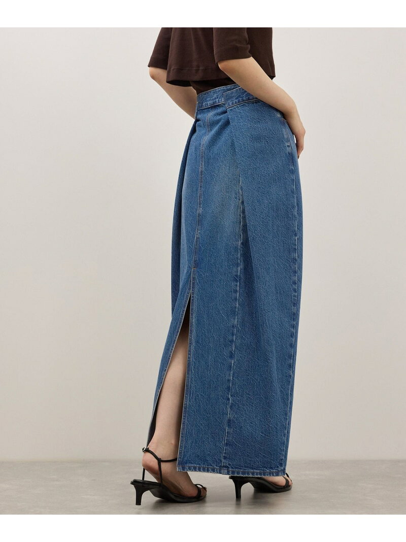 【サステナブル】バックタックデニムスカート ADAM ET ROPE' FEMME アダムエロペ スカート ロング・マキシスカート ブルー【先行予約】*【送料無料】[Rakuten Fashion]
