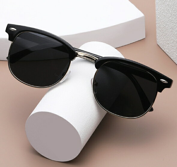 偏光 調光 UV99.9%カット おしゃれ 運転用 大きめ ドライブ バラフライ 偏光サングラス 女性 紫外線カット スポーツ UV400 クリアレンズ 軽量 薄い 色