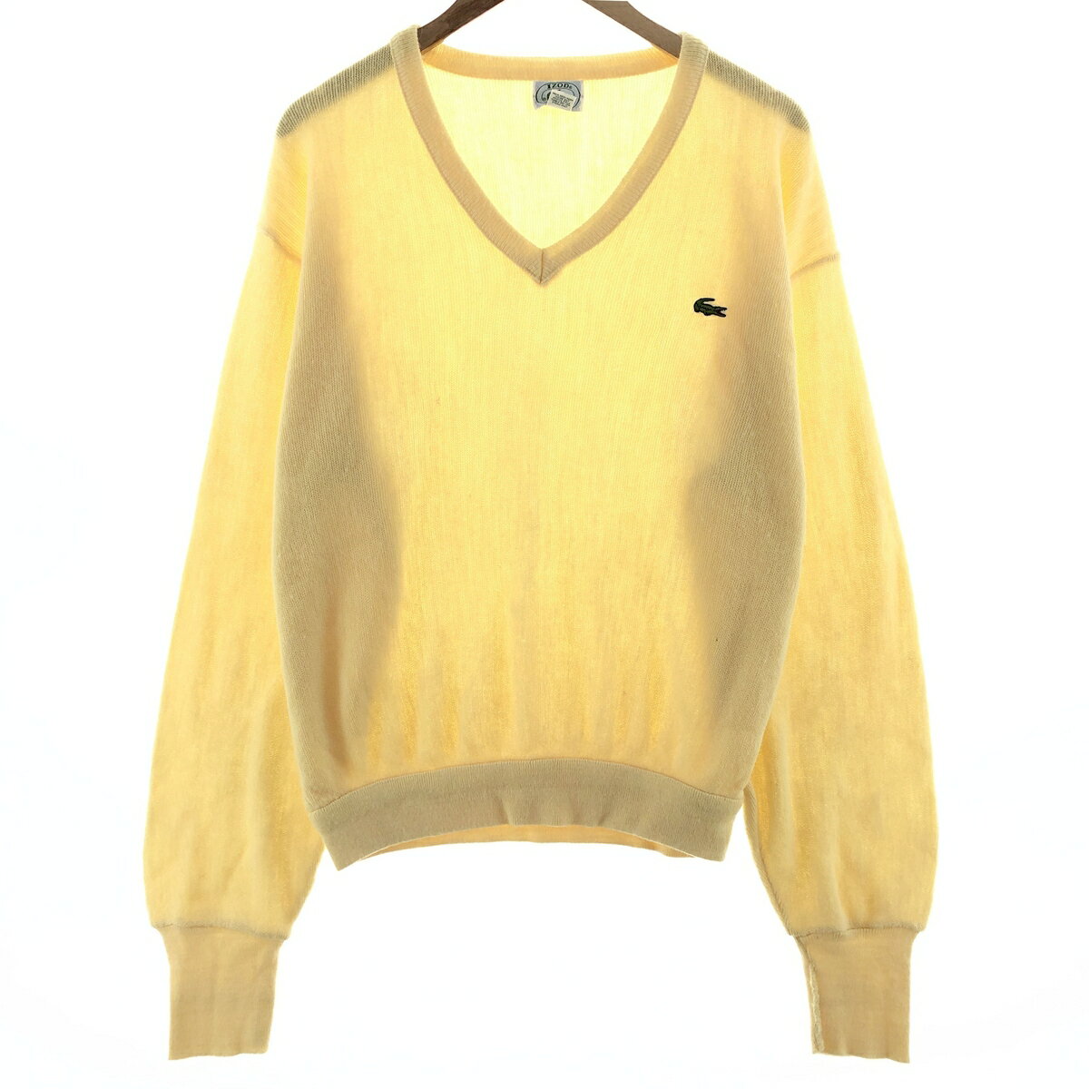 商品詳細 ブランド・LACOSTE・ラコステ・ 特徴・長袖・Vネック・ヴィンテージ・短丈ショート丈・ モデル/形状・IZOD・Vネック アクリルニットセーター・ 素材・アクリル:100%・ 色・レモンイエロー・ 柄・無地・ワンポイント・ 生...
