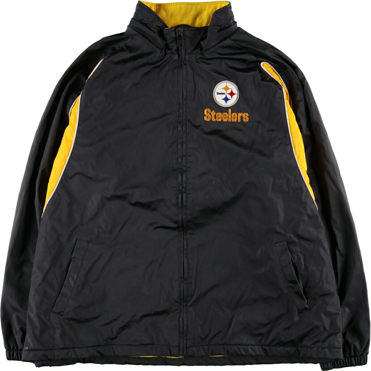 商品詳細 ブランド・UNKNOWN・ 特徴・フルジップ・長袖・ヴィンテージ・バックロゴ・キルティングライナー・ モデル/形状・NFL PITTSBURGH STEELERS ピッツバーグスティーラーズ・中綿ジャケット パファージャケット・ 素材・ポリビニール:95%・ポリウレタン:5%・ポリエステル(インサレーション):100%・ 色・ブラック系 黒色・イエロー系 黄色・ホワイト系 白色・ 柄・刺繍・ 生産国・中国製・ 年代・90年代・ サイズ・表記サイズ:XXL・着丈:77cm・身幅:76.5cm・裄丈:98.5cm・袖丈(脇下計測):60cm・ コンディション・C・ カテゴリ・メンズ・アウター・ジャケット・ダウン・中綿ジャケット・ 商品番号・eaa454984・ 取扱店・・ スタッフコメントNFL PITTSBURGH STEELERS ピッツバーグスティーラーズ 中綿ジャケット パファージャケット / 商品番号 eaa454984 USEDですので使用感などございますが、まだまだご愛用していただけます。 古着という事をご理解の上ご注文よろしくお願いします。 【状態追記】 ●白ライン全体に汚れあり ●前、左胸・腹部・胸・左右脇下・右裾に汚れ ●前、襟に裂け ●フード欠損 ●後、背中・左腰・左裾・右腕に汚れ ●後、右腕に擦れ ●内側、襟周りに汚れ ●内側前、体側ライナー、首元・胸・腹部に汚れ ●内側後、肩・背中・腰に汚れ※状態は当社独自の基準です。 表記サイズ着丈身幅裄丈袖丈(脇下計測) XXL(※着用感、表記サイズは目安です。)77cm76.5cm98.5cm60cm ※測定値の若干の誤差はご了承下さい。サイズガイドはこちら ブランドUNKNOWN 特徴フルジップ / 長袖 / ヴィンテージ / バックロゴ / キルティングライナーモデル/形状NFL PITTSBURGH STEELERS ピッツバーグスティーラーズ / 中綿ジャケット パファージャケット素材ポリビニール:95% / ポリウレタン:5% / ポリエステル(インサレーション):100%色ブラック系 黒色 / イエロー系 黄色 / ホワイト系 白色柄刺繍生産国中国製年代90年代カテゴリダウン・中綿ジャケット商品番号eaa454984取扱店　　 ダウン・中綿ジャケットの他の商品を見る