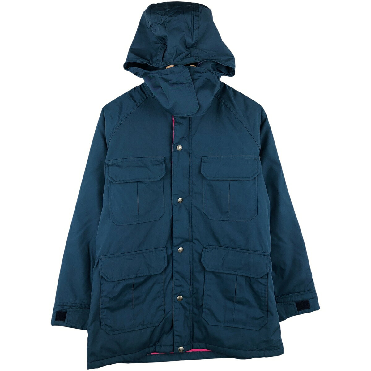 商品詳細 ブランド・WOOLRICH・ウールリッチ・ 特徴・厚手・長袖・ダブルジップ・フード取り外し可能・ヴィンテージ・ モデル/形状・中綿マウンテンパーカー シェルジャケット パファージャケット・ 素材・ポリエステル:65%・コットン:35%・ポリエステル(インサレーション):35%・ 色・ネイビー系 紺色・ 柄・無地・ 生産国・USA製・ 年代・80年代・ サイズ・表記サイズ:M・着丈:74.5cm・身幅:55.5cm・裄丈:81.5cm・袖丈(脇下計測):47cm・ コンディション・C・ カテゴリ・レディース・アウター・ジャケット・マウンテンパーカー・ 商品番号・eaa458727・ 取扱店・ネットショップ・ スタッフコメントインサレーションの素材残り65%はオレフィンです。WOOLRICH 中綿マウンテンパーカー シェルジャケット パファージャケット / 商品番号 eaa458727 USEDですので使用感などございますが、まだまだご愛用していただけます。 古着という事をご理解の上ご注文よろしくお願いします。 【状態追記】 ●後、左裾に裂け※状態は当社独自の基準です。 着用感表記サイズ着丈身幅裄丈袖丈(脇下計測) レディースMM(※着用感、表記サイズは目安です。)74.5cm55.5cm81.5cm47cm ※測定値の若干の誤差はご了承下さい。サイズガイドはこちら ブランドWOOLRICHウールリッチ 特徴厚手 / 長袖 / ダブルジップ / フード取り外し可能 / ヴィンテージ モデル/形状中綿マウンテンパーカー シェルジャケット パファージャケット 素材ポリエステル:65% / コットン:35% / ポリエステル(インサレーション):35% 色ネイビー系 紺色 柄無地 生産国USA製 年代80年代 カテゴリマウンテンパーカー 商品番号eaa458727 取扱店ネットショップ 　　 インサレーションの素材残り65%はオレフィンです。ウールリッチの他の商品を見るマウンテンパーカーの他の商品を見る