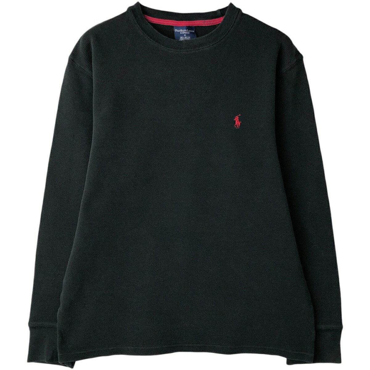 商品詳細 ブランド・Ralph Lauren・ラルフローレン・ 特徴・長袖・クルーネック(丸首)・ モデル/形状・POLO RALPH LAUREN SLEEPWEAR・サーマルロングTシャツ・ 素材・コットン:100%・ 色・ネイビー系 紺色・ 柄・無地・ワンポイント・ 生産国・中国製・ 年代 サイズ・表記サイズ:M・着丈:59.5cm・身幅:50cm・肩幅:41.5cm・袖丈:55cm・ コンディション・C・ カテゴリ・メンズ・トップス・Tシャツ・長袖Tシャツ・ 商品番号・eaa459419・ 取扱店・ネットショップ・ スタッフコメントRalph Lauren POLO RALPH LAUREN SLEEPWEAR サーマルロングTシャツ / 商品番号 eaa459419 USEDですので使用感などございますが、まだまだご愛用していただけます。 古着という事をご理解の上ご注文よろしくお願いします。 【状態追記】 ●後、腰に汚れ※状態は当社独自の基準です。 着用感表記サイズ着丈身幅肩幅袖丈 メンズMM(※着用感、表記サイズは目安です。)59.5cm50cm41.5cm55cm ※測定値の若干の誤差はご了承下さい。サイズガイドはこちら ブランドRalph Laurenラルフローレン 特徴長袖 / クルーネック(丸首) モデル/形状POLO RALPH LAUREN SLEEPWEAR / サーマルロングTシャツ 素材コットン:100% 色ネイビー系 紺色 柄無地 / ワンポイント 生産国中国製 年代- カテゴリ長袖Tシャツ 商品番号eaa459419 取扱店ネットショップ 　　 ラルフローレンの他の商品を見る長袖Tシャツの他の商品を見る