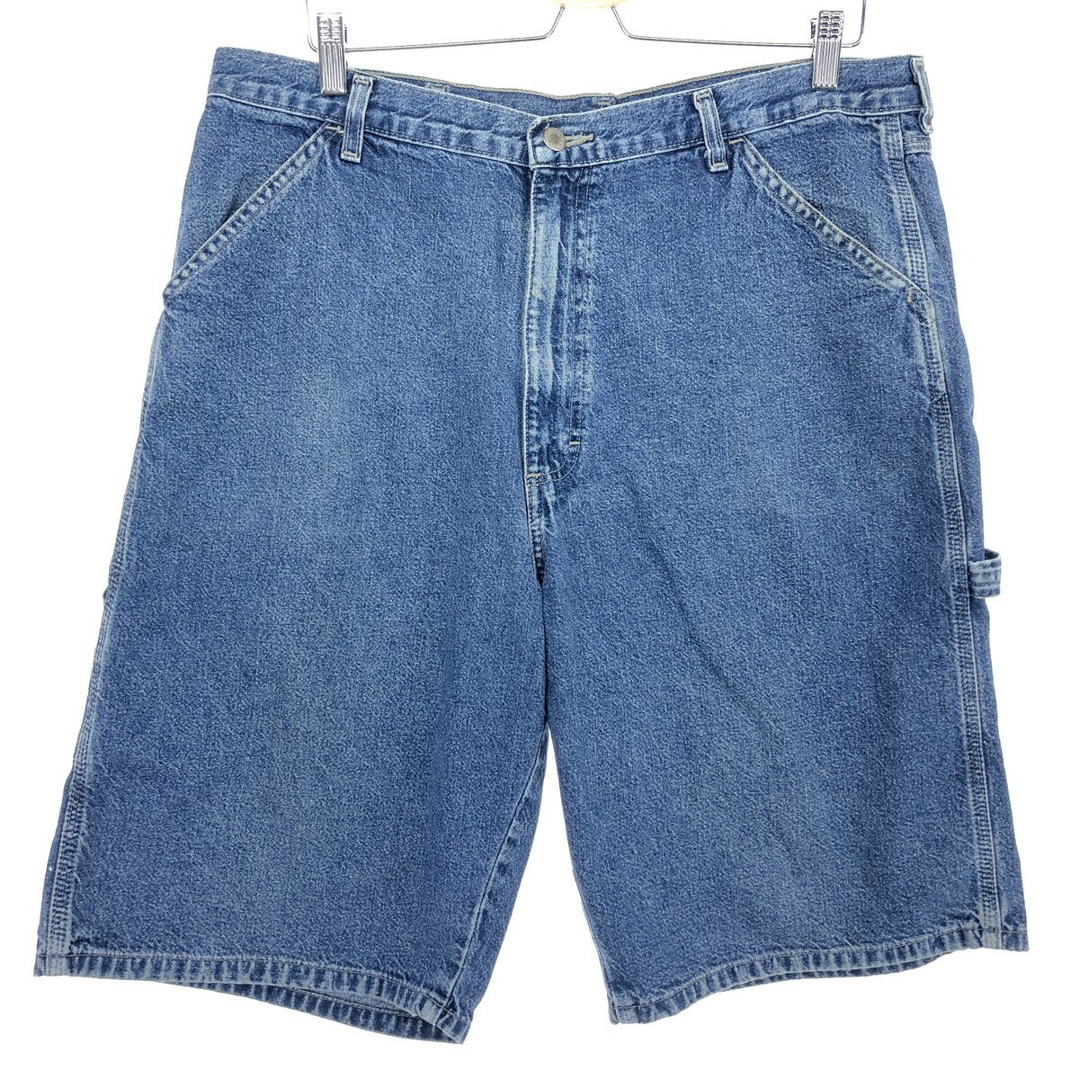 商品詳細 ブランド・Wrangler・ラングラー・ 特徴・スパナポケット・ハンマーループ・ジョーツ・ モデル/形状・HERO・デニムペインターショーツ ショートパンツ・ 素材・コットン:100%・ 色・ブルー系 青色・ 柄・無地・ロゴパッチ...