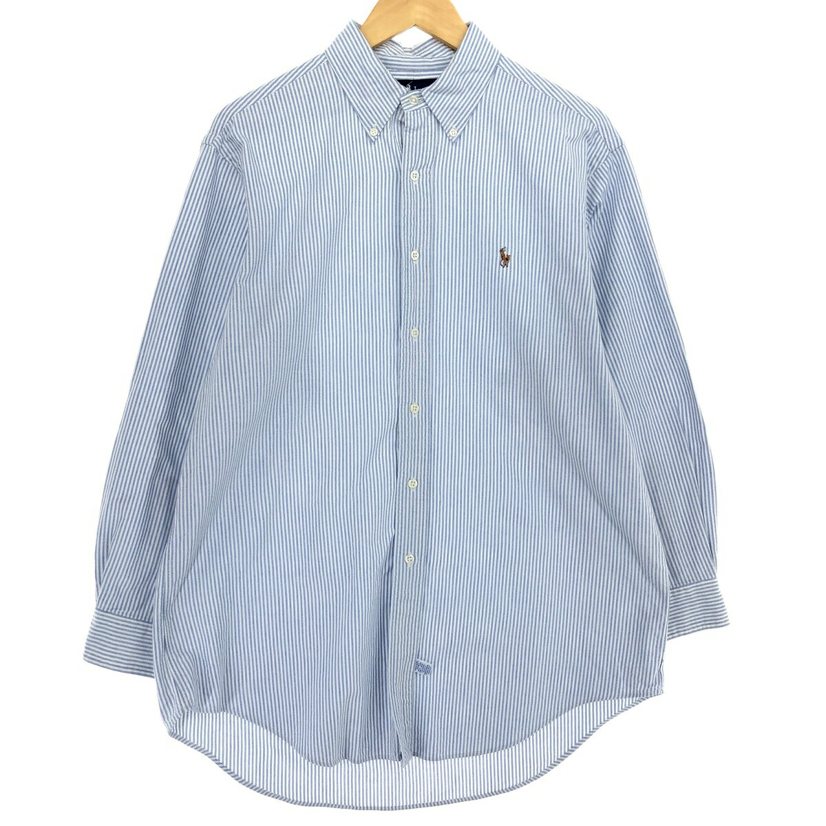 商品詳細 ブランド・Ralph Lauren・ラルフローレン・ 特徴・ボタンダウン・長袖・オックスフォード・ モデル/形状・長袖 ボタンダウンストライプシャツ・ 素材・コットン:100%・ 色・ブルー系 水色・ホワイト系 白色・ 柄・ストライプ柄・ワンポイント・ 生産国・マレーシア製・ 年代 サイズ・メンズXL・表記サイズ:16 1/2-32・着丈:85.5cm・身幅:64.5cm・肩幅:51cm・袖丈:57cm・ コンディション・C・ カテゴリ・メンズ・トップス・長袖シャツ・長袖ボタンダウンシャツ・ 商品番号・eaa485725・ 取扱店・・ スタッフコメントRalph Lauren 長袖 ボタンダウンストライプシャツ / メンズXL / 商品番号 eaa485725 USEDですので使用感などございますが、まだまだご愛用していただけます。 古着という事をご理解の上ご注文よろしくお願いします。 【状態追記】 ●前、左右袖口に汚れ ●後、左右袖口に汚れ ●内側、襟・左右袖口に汚れ※状態は当社独自の基準です。 着用感表記サイズ着丈身幅肩幅袖丈 メンズXL16 1/2-32(サイズ表記16 1/2-32ですが、計測値&着用感でメンズXL相当です)85.5cm64.5cm51cm57cm ※測定値の若干の誤差はご了承下さい。サイズガイドはこちら ブランドRalph Laurenラルフローレン 特徴ボタンダウン / 長袖 / オックスフォードモデル/形状長袖 ボタンダウンストライプシャツ素材コットン:100%色ブルー系 水色 / ホワイト系 白色柄ストライプ柄 / ワンポイント生産国マレーシア製年代-カテゴリ長袖ボタンダウンシャツ商品番号eaa485725取扱店　　 ラルフローレンの他の商品を見る長袖ボタンダウンシャツの他の商品を見る