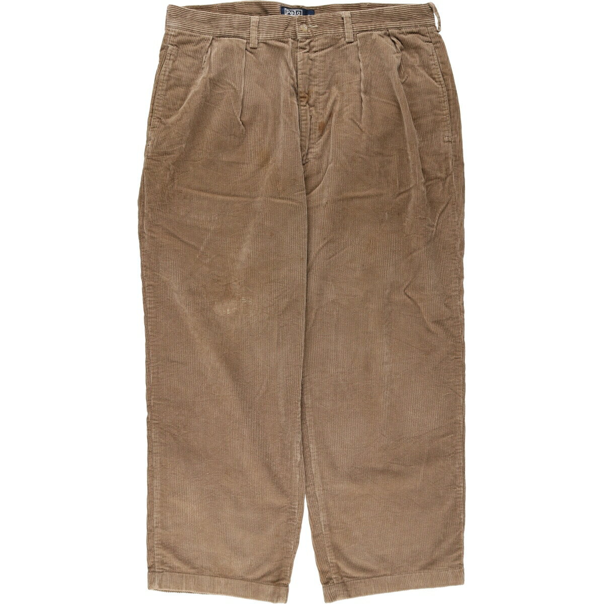 商品詳細 ブランド・Ralph Lauren・ラルフローレン・ 特徴・ワイドパンツ・ジッパーフライ・ツータック・ モデル/形状・POLO by Ralph Lauren・コーデュロイパンツ・ 素材・コットン:91%・ポリエステル:9%・ 色・ベージュ系 ブラウン・ 柄・無地・ 生産国・メキシコ製・ 年代 サイズ・表記サイズ:35×30・ウエスト:90cm・股上:31.5cm・股下:67cm・もも周り:74cm・裾周り:49cm・ コンディション・C・ カテゴリ・メンズ・ボトムス・ロングパンツ・コーデュロイパンツ・ 商品番号・eaa507819・ 取扱店・・ スタッフコメントRalph Lauren POLO by Ralph Lauren コーデュロイパンツ / 商品番号 eaa507819 USEDですので使用感などございますが、まだまだご愛用していただけます。 古着という事をご理解の上ご注文よろしくお願いします。 【状態追記】 ●前、下腹部・左腿に汚れ ●前、右腿に擦れ ●後、ヒップ・右腿・右裾に汚れ ●内側、前両ポケット・ヒップに汚れ ●裾上げ※状態は当社独自の基準です。 表記サイズウエスト股上股下もも周り裾周り 35×30(※着用感、表記サイズは目安です。)90cm31.5cm67cm74cm49cm ※測定値の若干の誤差はご了承下さい。サイズガイドはこちら ブランドRalph Laurenラルフローレン 特徴ワイドパンツ / ジッパーフライ / ツータックモデル/形状POLO by Ralph Lauren / コーデュロイパンツ素材コットン:91% / ポリエステル:9%色ベージュ系 ブラウン柄無地生産国メキシコ製年代-カテゴリコーデュロイパンツ商品番号eaa507819取扱店　　 ラルフローレンの他の商品を見るコーデュロイパンツの他の商品を見る