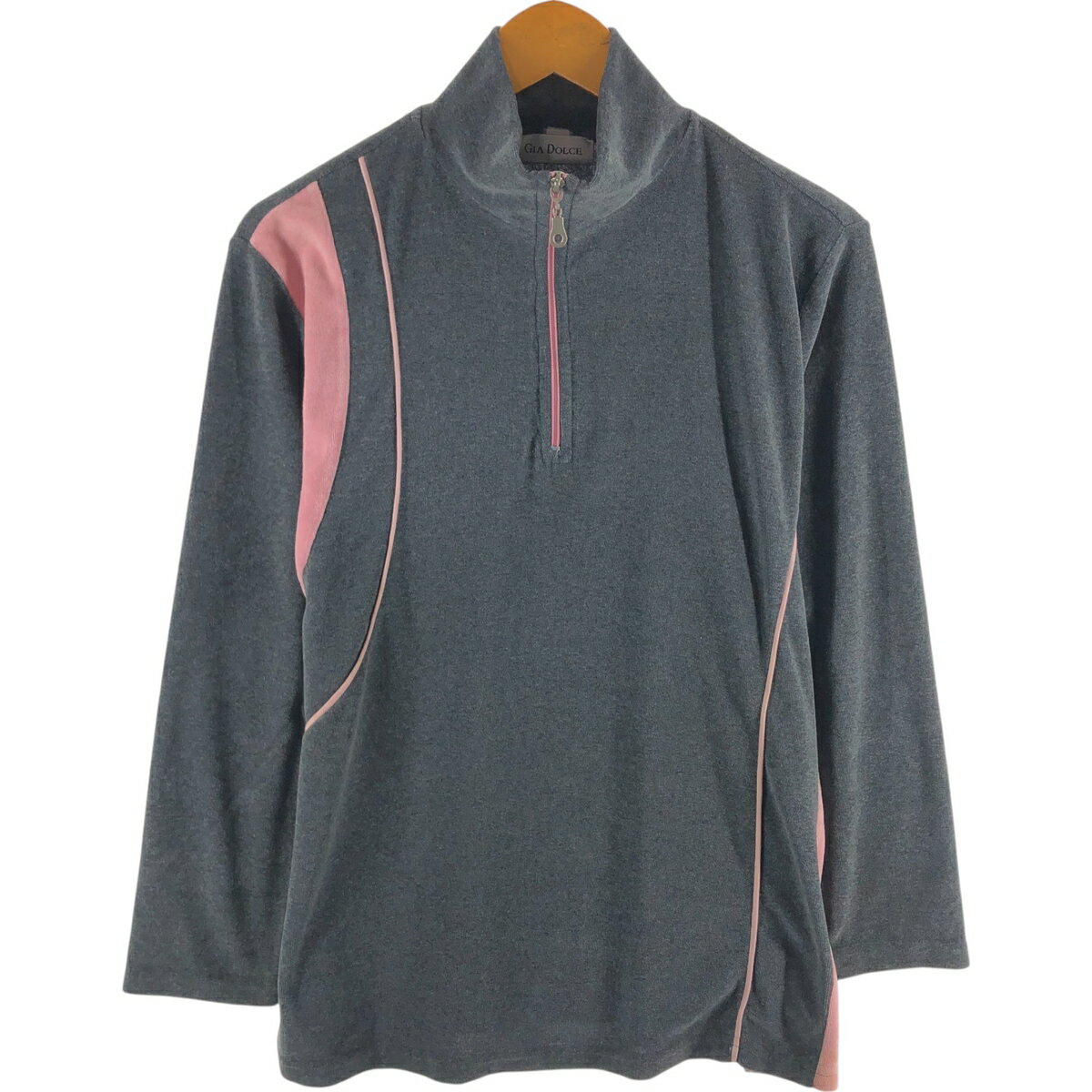 商品詳細 ブランド・GIA DOLCE・ 特徴・ハーフジップ・長袖・ベロア・ モデル/形状・ハーフジップスウェットシャツ トレーナー・ 素材・コットン:80%・ポリエステル:20%・ 色・グレー系 灰色・ピンク系・ 柄・無地・ 生産国・不明・ 年代 サイズ・レディースL・表記サイズ:不明・着丈:64.5cm・身幅:55.5cm・肩幅:47cm・袖丈:55.5cm・ コンディション・B・ カテゴリ・レディース・トップス・スウェット・トレーナー・ 商品番号・eaa522471・ 取扱店・・ スタッフコメントGIA DOLCE ハーフジップスウェットシャツ トレーナー / レディースL / 商品番号 eaa522471 USEDですので使用感などございますが、まだまだご愛用していただけます。 古着という事をご理解の上ご注文よろしくお願いします。※状態は当社独自の基準です。 着用感表記サイズ着丈身幅肩幅袖丈 レディースL不明(サイズ表記不明ですが、計測値によりレディースL相当です。)64.5cm55.5cm47cm55.5cm ※測定値の若干の誤差はご了承下さい。サイズガイドはこちら ブランドGIA DOLCE 特徴ハーフジップ / 長袖 / ベロアモデル/形状ハーフジップスウェットシャツ トレーナー素材コットン:80% / ポリエステル:20%色グレー系 灰色 / ピンク系柄無地生産国不明年代-カテゴリトレーナー商品番号eaa522471取扱店　　 GIA DOLCEの他の商品を見るトレーナーの他の商品を見る