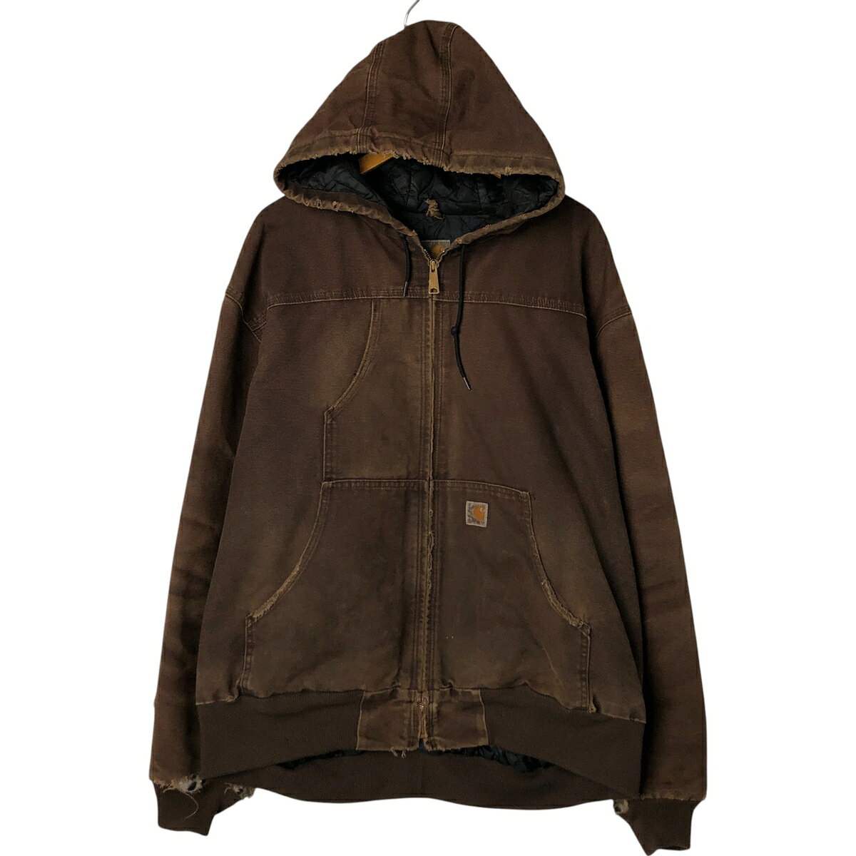 商品詳細 ブランド・Carhartt・カーハート・ 特徴・フルジップ・長袖・キルティングライナー・ モデル/形状・アクティブジャケット・ダックフルジップパーカー・ 素材・コットン:100%・ 色・ブラウン系 茶色・ 柄・無地・ロゴパッチ・ 生産国・メキシコ製・ 年代 サイズ・メンズXXL・表記サイズ:2XL Regular・着丈:74cm・身幅:71.5cm・肩幅:60.5cm・袖丈:66.5cm・ コンディション・C・ カテゴリ・メンズ・アウター・ジャケット・ワークジャケット・ 商品番号・eaa549538・ 取扱店・・ スタッフコメントCarhartt アクティブジャケット ダックフルジップパーカー / メンズXXL / 商品番号 eaa549538 USEDワークアイテムですので使用感などございますが、まだまだご愛用していただけます。 古着という事をご理解の上ご注文よろしくお願いします。 【状態追記】 ●前、フード・左右腕・左右袖先に汚れ ●前、裾に穴 ●前、フード・左右袖先に裂け ●前、腹部に擦れ ●前、裾・裾裏ジップエンドにダメージ ●後、フード・左裾・左右腕・左袖先に汚れ ●後、左右袖先に裂け ●内側、腰など複数個所に糸抜けあり ●内側、フード・腰に汚れ ●内側、フード・裾に裂け※状態は当社独自の基準です。 着用感表記サイズ着丈身幅肩幅袖丈 メンズXXL2XL Regular(※着用感、表記サイズは目安です。)74cm71.5cm60.5cm66.5cm ※測定値の若干の誤差はご了承下さい。サイズガイドはこちら ブランドCarharttカーハート 特徴フルジップ / 長袖 / キルティングライナーモデル/形状アクティブジャケット / ダックフルジップパーカー素材コットン:100%色ブラウン系 茶色柄無地 / ロゴパッチ生産国メキシコ製年代-カテゴリワークジャケット商品番号eaa549538取扱店　　 カーハートの他の商品を見るワークジャケットの他の商品を見る