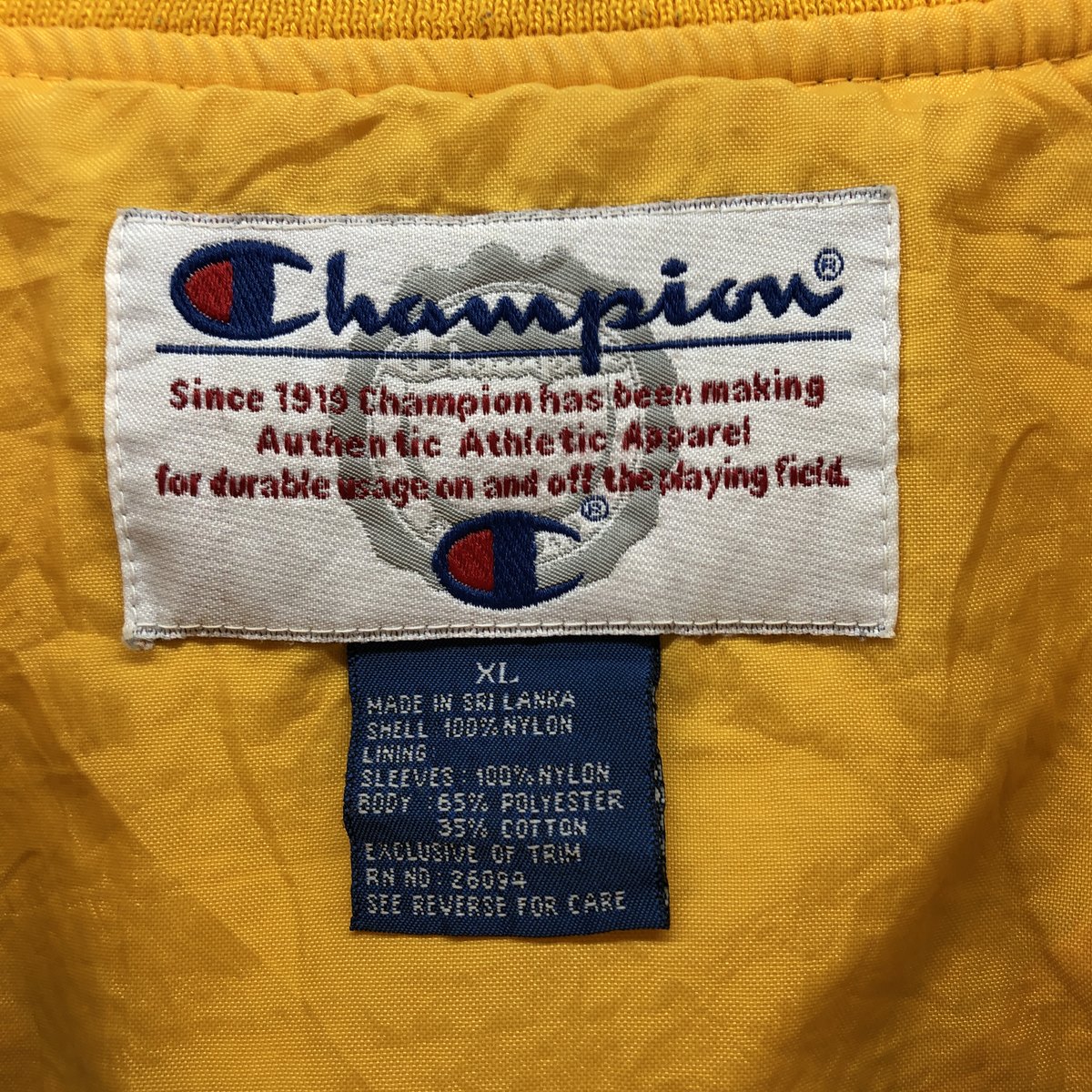 古着 90'S チャンピオン Champion UCLA カリフォルニア大学 ロサンゼルス校 Vネック ナイロンプルオーバー メンズXL相当 ヴィンテージ /eaa552678 【中古】 【250602】 【NL2503】