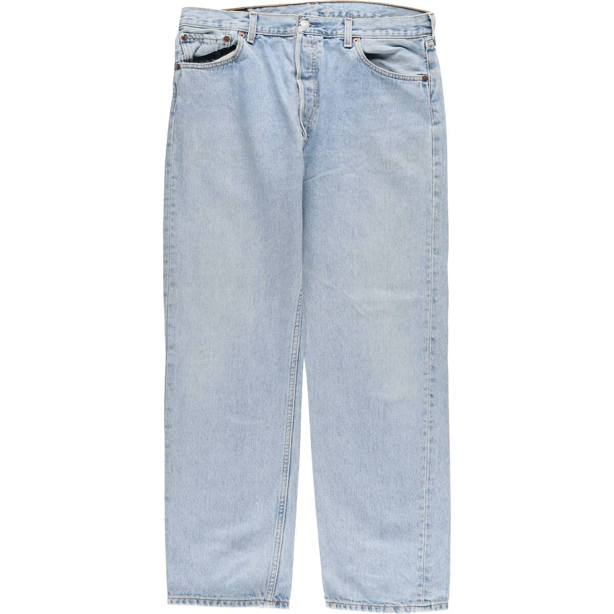 商品詳細 ブランド・Levi's・リーバイス・ 特徴・ボタンフライ・ モデル/形状・0501-0134・ストレートデニムパンツ・ 素材・コットン:100%・ 色・ブルー系 青色・ 柄・無地・ 生産国・メキシコ製・ 年代・00年代・ サイズ・メンズw34・表記サイズ:w36 L30・ウエスト:88cm・股上:30.5cm・股下:74.5cm・もも周り:64cm・裾周り:40cm・ コンディション・C・ カテゴリ・メンズ・ボトムス・デニムパンツ・ストレートデニムパンツ・ 商品番号・eaa556732・ 取扱店・・ スタッフコメントLevi's 0501-0134 ストレートデニムパンツ / メンズw34 / 商品番号 eaa556732 USEDデニムですので使用感、擦れ、色落ちなどございますが、まだまだご愛用していただけます。 古着という事をご理解の上ご注文よろしくお願いします。 【状態追記】 ●前、左右腿・左右膝・右脛・左右裾・左右ポケット口裏に汚れ ●前、下腹部・左右裾に擦れ ●前、左下腹部に糸抜け ●後、ヒップ・左右裾に汚れ ●後、左右裾に擦れ ●内側、左右裾に汚れ※状態は当社独自の基準です。 着用感表記サイズウエスト股上股下もも周り裾周り メンズw34w36 L30(サイズ表記w36 L30ですが、計測値&着用感でメンズw34相当です)88cm30.5cm74.5cm64cm40cm ※測定値の若干の誤差はご了承下さい。サイズガイドはこちら ブランドLevi'sリーバイス 特徴ボタンフライモデル/形状0501-0134 / ストレートデニムパンツ素材コットン:100%色ブルー系 青色柄無地生産国メキシコ製年代00年代カテゴリストレートデニムパンツ商品番号eaa556732取扱店　　 リーバイスの他の商品を見るストレートデニムパンツの他の商品を見る