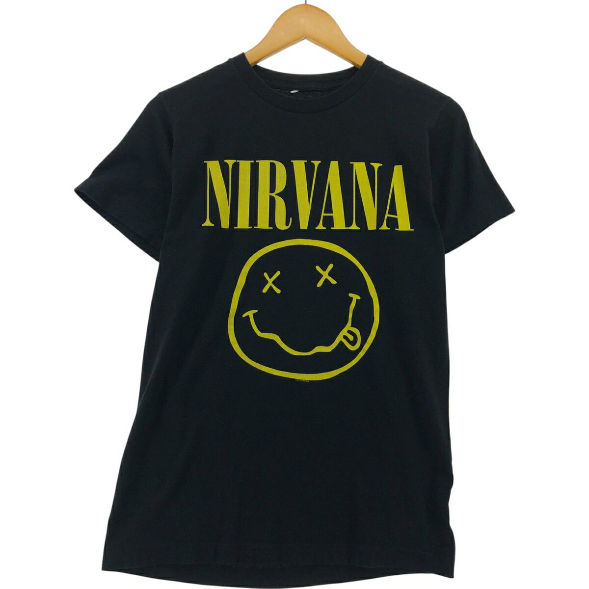 T-Shirts - 古着 NIRVANA ニルヴァーナ バンドTシャツ バンT メンズS相当 /eaa565959 【中古】 【250707】 【ADEL/アデル】 【SS2603_50】 ブラック系 春夏秋