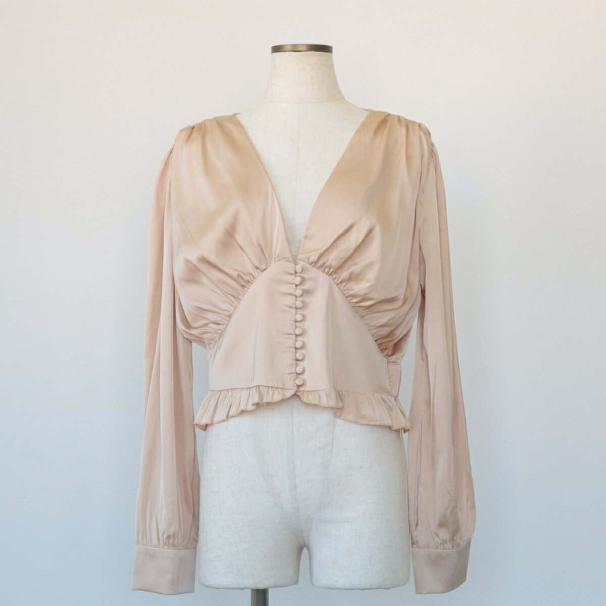 古着 MABLE Vネック クロップド丈 フリル付き 長袖 ポリシャツ コルセットシャツ レディースM相当 /eaa568058 【中古】 【250726】 【ADEL/アデル】 【ss2601_10】