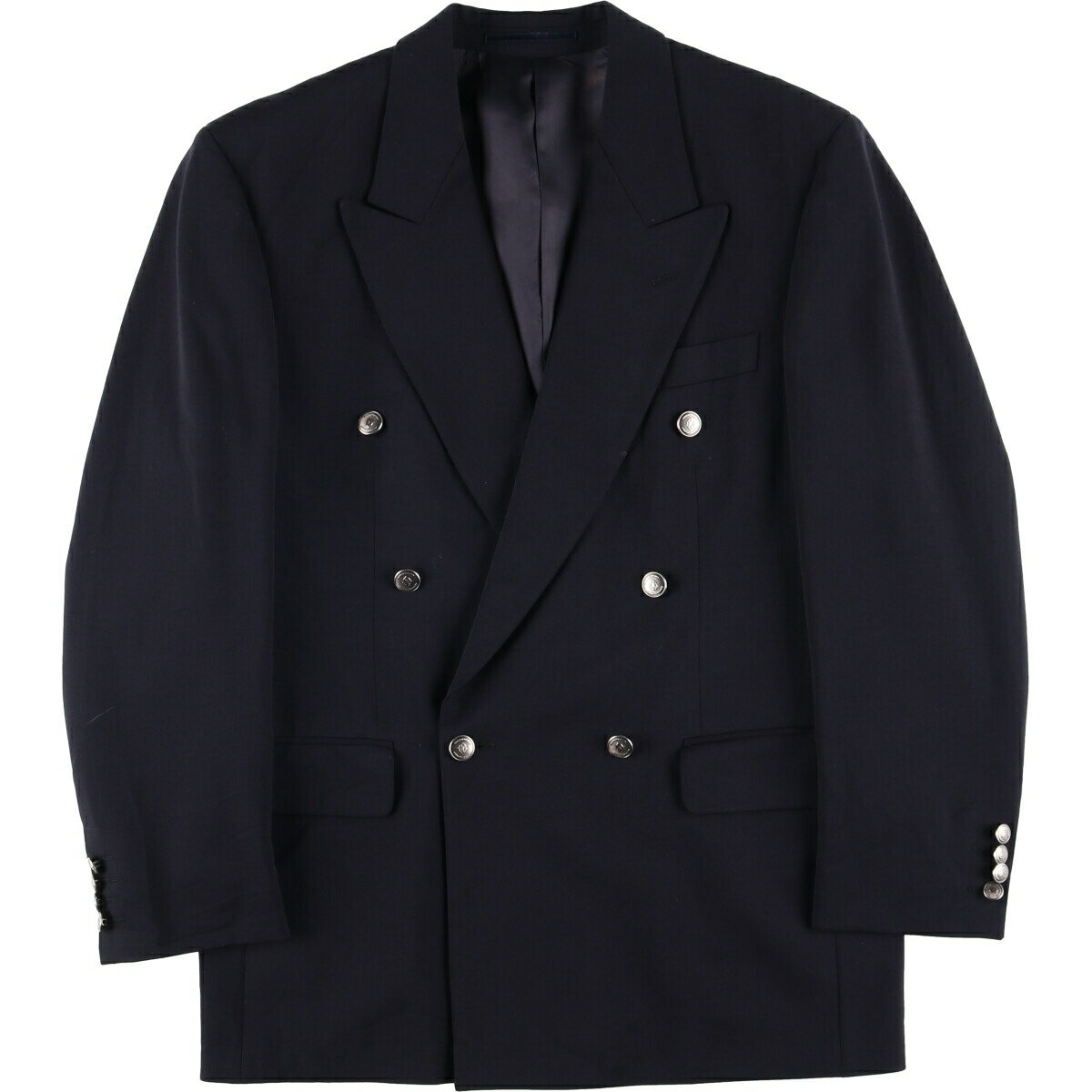 商品詳細 ブランド・Cecil Gee・ 特徴・ノーベント・ダブルブレスト・ピークドラペル・総裏・肩パットあり・ モデル/形状・ウールテーラードジャケット・ 素材・ポリエステル:38%・ウール:60%・ライクラ:2%・ 色・ネイビー系 紺色・ 柄・無地・ 生産国・不明・ 年代 サイズ・メンズM・表記サイズ:38R 97cm・着丈:77.5cm・身幅:54.5cm・肩幅:50cm・袖丈:63cm・ラペル幅:12.5cm・ コンディション・C・ カテゴリ・メンズ・アウター・ジャケット・テーラードジャケット・ 商品番号・eaa582874・ 取扱店・ネットショップ・ スタッフコメントタグに未記載の為、生産国不明です。Cecil Gee ウールテーラードジャケット / メンズM / 商品番号 eaa582874 USEDですので使用感などございますが、まだまだご愛用していただけます。 古着という事をご理解の上ご注文よろしくお願いします。 【状態追記】 ●前、右ラペルに汚れ ●前、右腕・右袖先に糸引き ●前内側左裾に汚れ ●後内側、左肩に汚れ※状態は当社独自の基準です。 着用感表記サイズ着丈身幅肩幅袖丈ラペル幅 メンズM38R 97cm(サイズ表記38R 97cmですが、計測値&着用感でメンズM相当です)77.5cm54.5cm50cm63cm12.5cm ※測定値の若干の誤差はご了承下さい。サイズガイドはこちら ブランドCecil Gee 特徴ノーベント / ダブルブレスト / ピークドラペル / 総裏 / 肩パットあり モデル/形状ウールテーラードジャケット 素材ポリエステル:38% / ウール:60% / ライクラ:2% 色ネイビー系 紺色 柄無地 生産国不明 年代- カテゴリテーラードジャケット・ブレザー 商品番号eaa582874 取扱店ネットショップ 　　 タグに未記載の為、生産国不明です。Cecil Geeの他の商品を見るテーラードジャケット・ブレザーの他の商品を見る