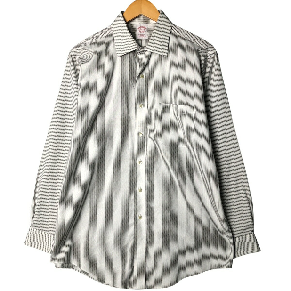 商品詳細 ブランド・Brooks Brothers・ブルックスブラザーズ・ 特徴・薄手・長袖・レギュラーカラー・ポケット付き・襟芯入り・ モデル/形状・TRADITIONAL FIT・長袖 コットンストライプシャツ・ 素材・コットン:100...