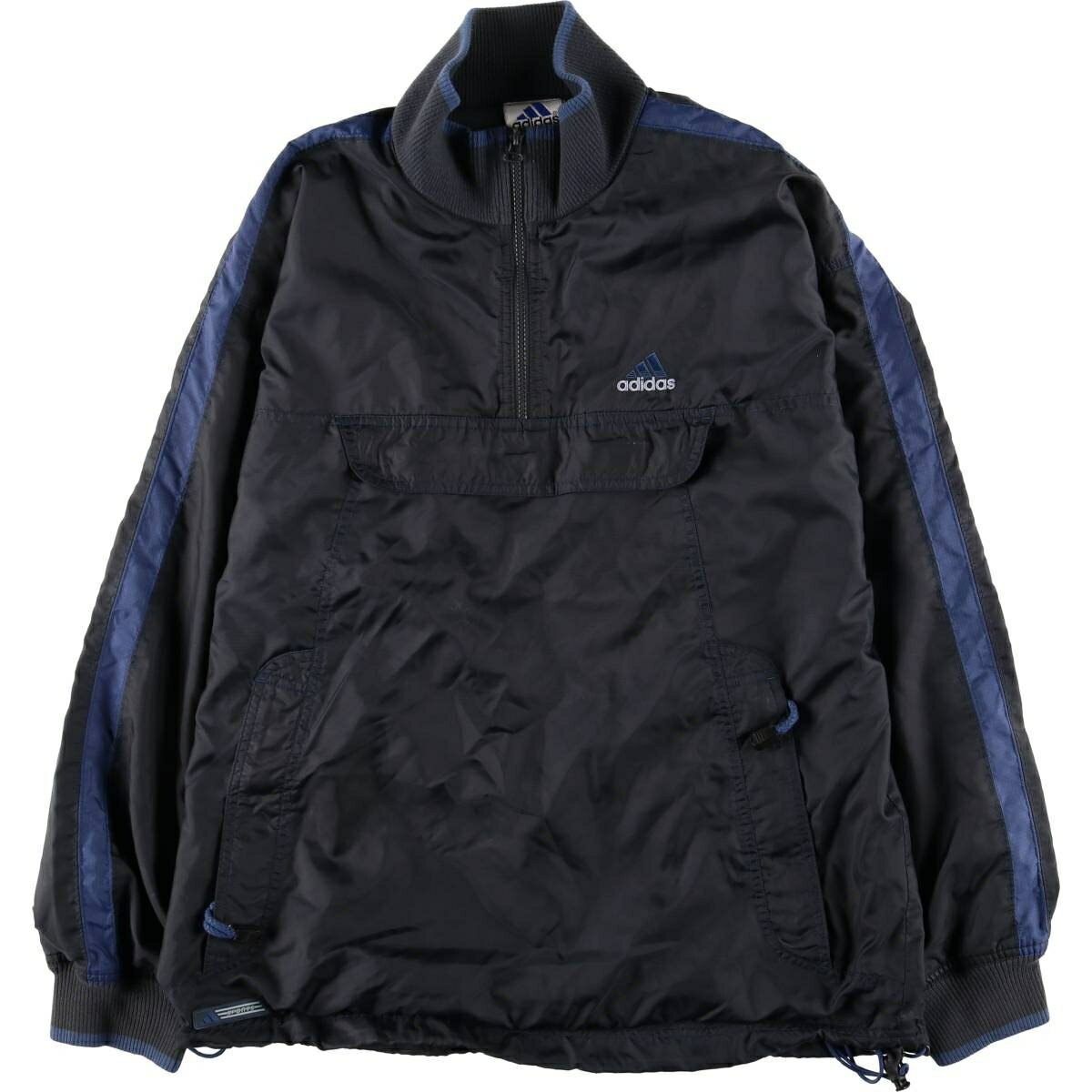 商品詳細 ブランド・adidas・アディダス・ 特徴・薄手・ハーフジップ・長袖・プルオーバー・ドローコード・ モデル/形状・ウォームアッププルオーバー・ 素材・ポリエステル:100%・ 色・チャコール・ 柄・ロゴ刺繍・ライン入り・ 生産国・インドネシア製・ 年代・00年代・ サイズ・表記サイズ:M・着丈:70.5cm・身幅:62cm・肩幅:58.558.0cm・袖丈:60cm・ コンディション・C・ カテゴリ・メンズ・アウター・ジャケット・ナイロンジャケット・ウインドブレーカー・ 商品番号・eaa586339・ 取扱店・・ スタッフコメントadidas ウォームアッププルオーバー / 商品番号 eaa586339 USEDですので使用感などございますが、まだまだご愛用していただけます。 古着という事をご理解の上ご注文よろしくお願いします。 【状態追記】 ●前、右裾に汚れ　裾に擦れ　右袖に糸引き ●後、左袖・裾に汚れ　右袖にリペア跡 ●内、左袖・左裾に汚れ※状態は当社独自の基準です。 表記サイズ着丈身幅肩幅袖丈 M(※着用感、表記サイズは目安です。)70.5cm62cm58.558.0cm60cm ※測定値の若干の誤差はご了承下さい。サイズガイドはこちら ブランドadidasアディダス 特徴薄手 / ハーフジップ / 長袖 / プルオーバー / ドローコードモデル/形状ウォームアッププルオーバー素材ポリエステル:100%色チャコール柄ロゴ刺繍 / ライン入り生産国インドネシア製年代00年代カテゴリナイロンジャケット・ウインドブレーカー商品番号eaa586339取扱店　　 アディダスの他の商品を見るナイロンジャケット・ウインドブレーカーの他の商品を見る