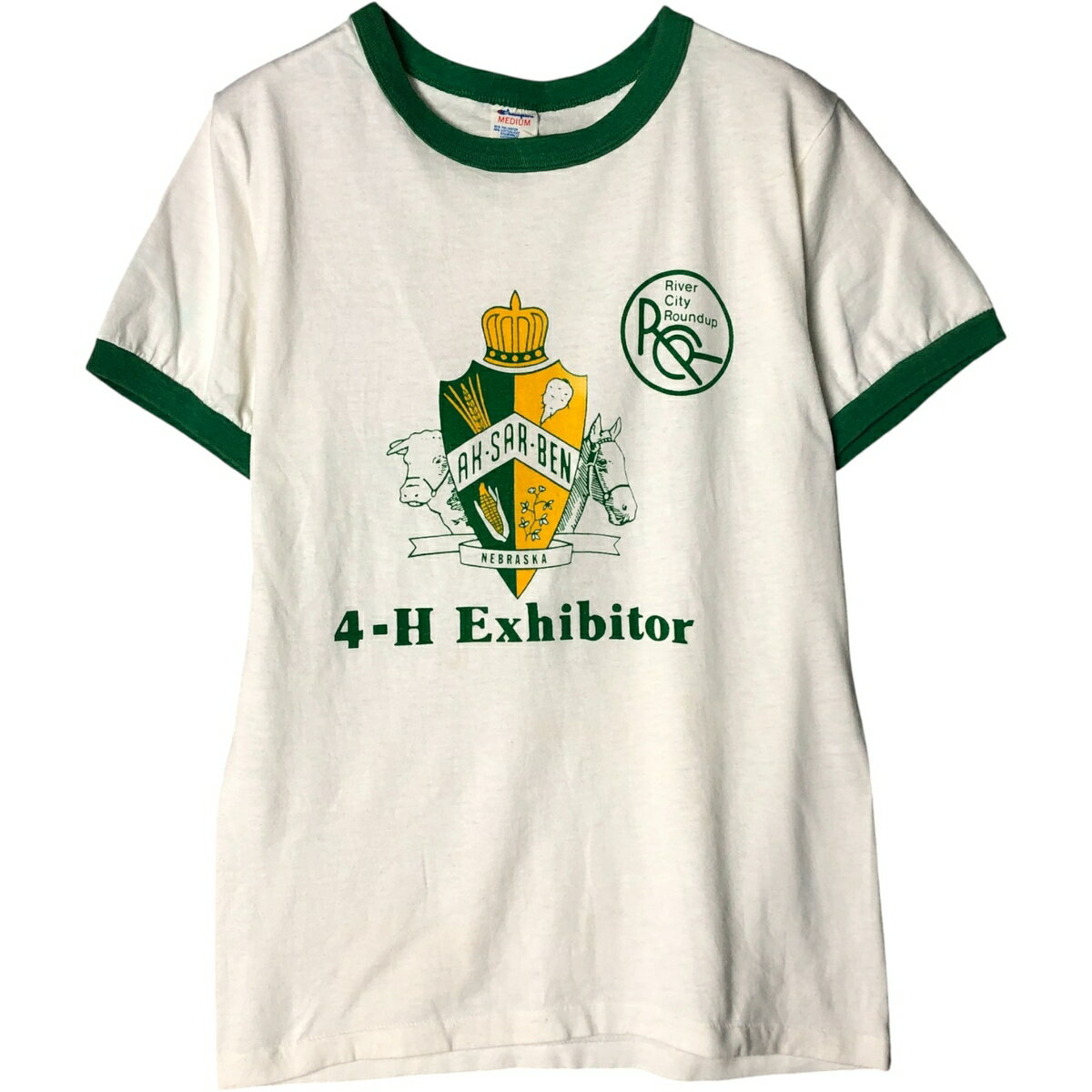 商品詳細 ブランド・Champion・チャンピオン・ 特徴・クルーネック(丸首)・半袖・ヴィンテージ・ モデル/形状・トリコタグ・リンガーTシャツ・ 素材・コットン:50%・ポリエステル:50%・ 色・ホワイト系 白色・グリーン系 緑色・ 柄・プリント・ 生産国・USA製・ 年代・80年代・ サイズ・メンズM・表記サイズ:MEDIUM・着丈:61.5cm・身幅:43.5cm・肩幅:40.5cm・袖丈:19cm・ コンディション・C・ カテゴリ・メンズ・トップス・Tシャツ・スポーツTシャツ・ 商品番号・eaa586504・ 取扱店・・ スタッフコメントChampion トリコタグ リンガーTシャツ / メンズM / 商品番号 eaa586504 USEDですので使用感などございますが、まだまだご愛用していただけます。 古着という事をご理解の上ご注文よろしくお願いします。 【状態追記】 ●前、左腕に汚れ ●後、腰、裾に汚れ、背中に裂け※状態は当社独自の基準です。 着用感表記サイズ着丈身幅肩幅袖丈 メンズMMEDIUM(※着用感、表記サイズは目安です。)61.5cm43.5cm40.5cm19cm ※測定値の若干の誤差はご了承下さい。サイズガイドはこちら ブランドChampionチャンピオン 特徴クルーネック(丸首) / 半袖 / ヴィンテージモデル/形状トリコタグ / リンガーTシャツ素材コットン:50% / ポリエステル:50%色ホワイト系 白色 / グリーン系 緑色柄プリント生産国USA製年代80年代カテゴリスポーツTシャツ商品番号eaa586504取扱店　　 チャンピオンの他の商品を見るスポーツTシャツの他の商品を見る