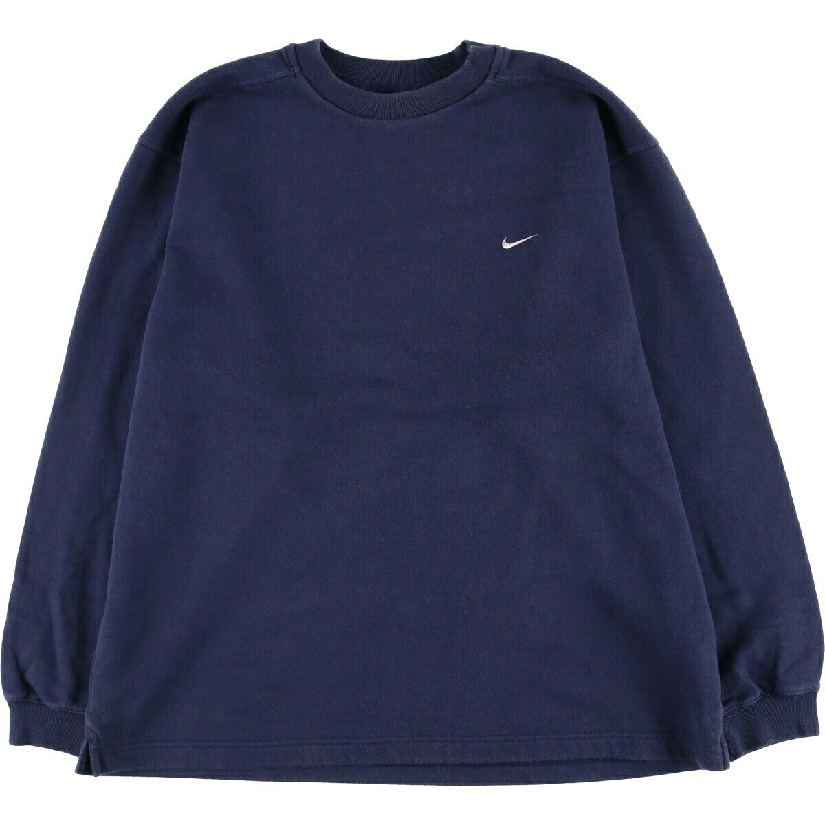 商品詳細 ブランド・NIKE・ナイキ・ 特徴・クルーネック(丸首)・長袖・ヴィンテージ・ モデル/形状・ワンポイントロゴスウェットシャツ トレーナー・ 素材・コットン:80%・ポリエステル:20%・ 色・ネイビー系 紺色・ 柄・無地・ワンポ...