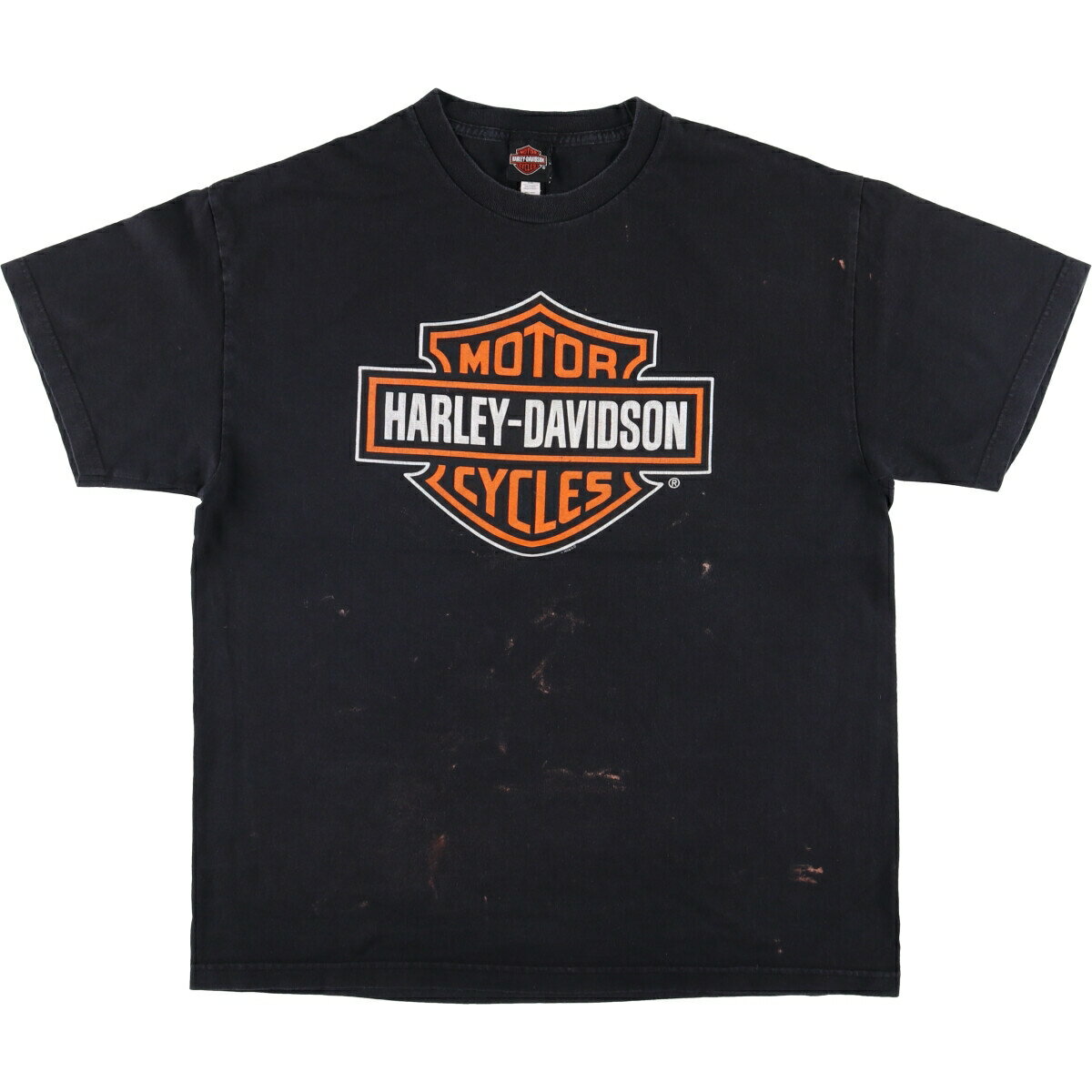 商品詳細 ブランド・Harley-Davidson・ハーレーダビッドソン・ 特徴・半袖・両面プリント・クルーネック(丸首)・ モデル/形状・モーターサイクル バイクTシャツ・ 素材・コットン:100%・ 色・ブラック系 黒色・ 柄・プリント・ 生産国・メキシコ製・ 年代 サイズ・表記サイズ:XL・着丈:73cm・身幅:60cm・肩幅:55.5cm・袖丈:20.5cm・ コンディション・C・ カテゴリ・メンズ・トップス・Tシャツ・モーターサイクル・バイクTシャツ・ 商品番号・eaa591358・ 取扱店・ネットショップ・ スタッフコメントHarley-Davidson モーターサイクル バイクTシャツ / 商品番号 eaa591358 USEDですので使用感などございますが、まだまだご愛用していただけます。 古着という事をご理解の上ご注文よろしくお願いします。 【状態追記】 ●全体に毛羽立ち ●前、腹部、胸部、左腕に汚れ ●後、腰に汚れ※状態は当社独自の基準です。 表記サイズ着丈身幅肩幅袖丈 XL(※着用感、表記サイズは目安です。)73cm60cm55.5cm20.5cm ※測定値の若干の誤差はご了承下さい。サイズガイドはこちら ブランドHarley-Davidsonハーレーダビッドソン 特徴半袖 / 両面プリント / クルーネック(丸首) モデル/形状モーターサイクル バイクTシャツ 素材コットン:100% 色ブラック系 黒色 柄プリント 生産国メキシコ製 年代- カテゴリモーターサイクル・バイクTシャツ 商品番号eaa591358 取扱店ネットショップ 　　 ハーレーダビッドソンの他の商品を見るモーターサイクル・バイクTシャツの他の商品を見る